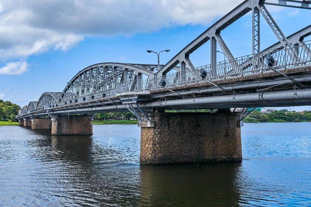 Dong Loi Hotel Hue Zewnętrze zdjęcie